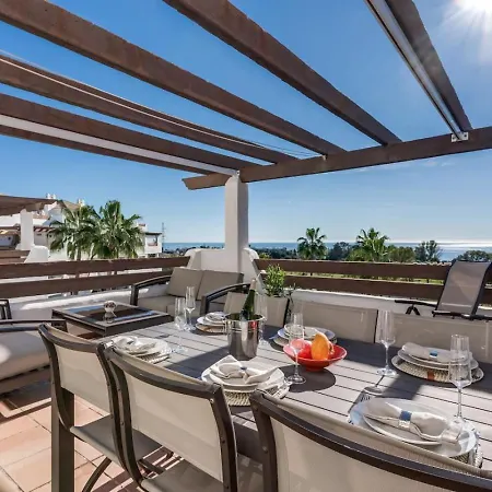 Apartamento Ultimate - 2br 5 Min Het - Selwo Hills 2 *